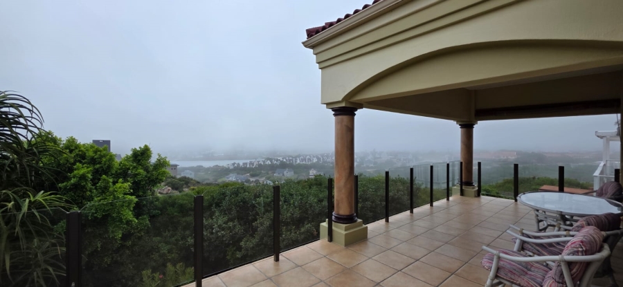 4 Bedroom Property for Sale in Stilbaai Wes Western Cape